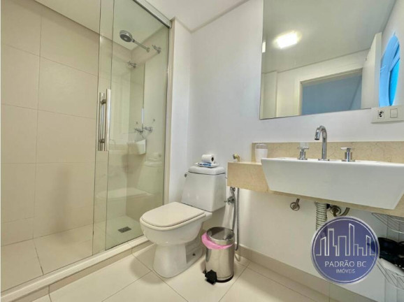Imagem Apartamento para Alugar, 119 m² em Centro - Balneário Camboriú Imagem Apartamento para Alugar, 119 m² em Centro - Balneário Camboriú