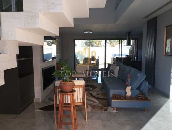 Imagem Casa de Condomínio com 3 Quartos à Venda, 360 m² em Santa Luzia - Caçapava