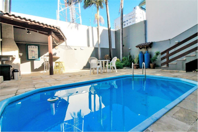 Imagem Casa com 3 Quartos à Venda, em Sao Joao - Porto Alegre Imagem Casa com 3 Quartos à Venda, em Sao Joao - Porto Alegre