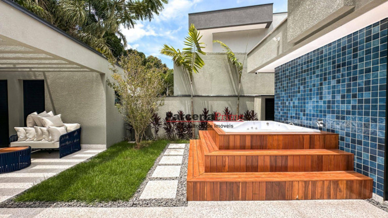 Imagem Casa com 6 Quartos à Venda, 555 m² em Riviera Módulo 17 - Bertioga Imagem Casa com 6 Quartos à Venda, 555 m² em Riviera Módulo 17 - Bertioga