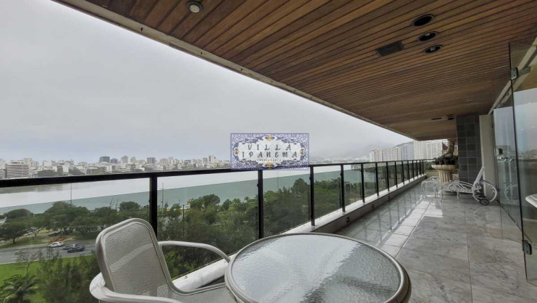 Imagem Apartamento com 4 Quartos à Venda, 320 m² em Lagoa - Rio De Janeiro Imagem Apartamento com 4 Quartos à Venda, 320 m² em Lagoa - Rio De Janeiro