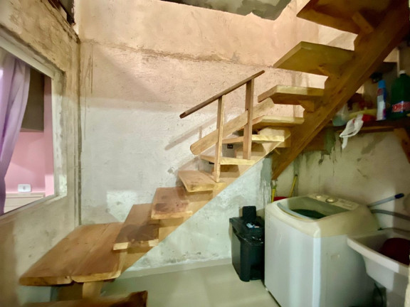 Imagem Casa com 2 Quartos à Venda, 144 m² em Boqueirão - Curitiba Imagem Casa com 2 Quartos à Venda, 144 m² em Boqueirão - Curitiba