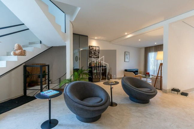 Imagem Casa com 6 Quartos à Venda, 500 m² em Morada Das Flores (aldeia Da Serra) - Santana De Parnaíba Imagem Casa com 6 Quartos à Venda, 500 m² em Morada Das Flores (aldeia Da Serra) - Santana De Parnaíba