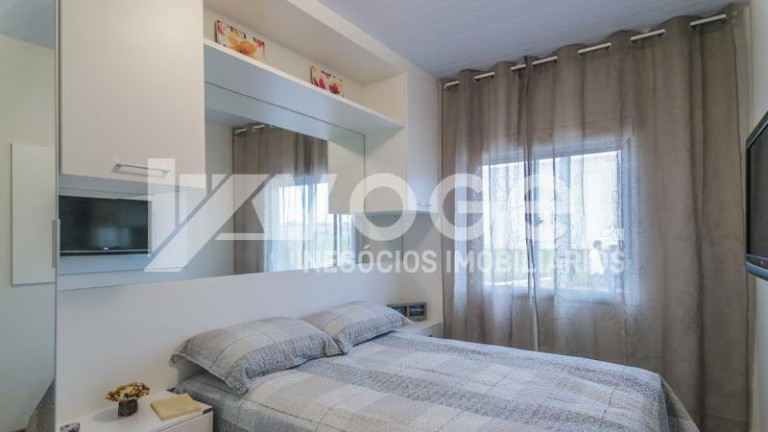 Imagem Casa com 2 Quartos à Venda, 150 m² em Restinga - Porto Alegre Imagem Casa com 2 Quartos à Venda, 150 m² em Restinga - Porto Alegre