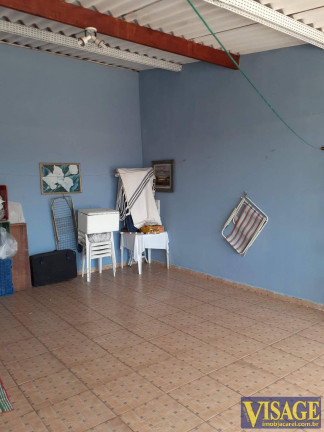 Imagem Casa com 2 Quartos à Venda, 175 m² em Parque Santo Antônio - Jacareí