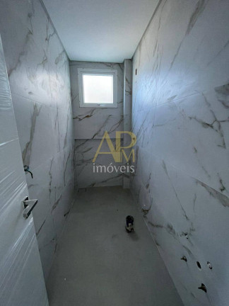 Imagem Casa com 3 Quartos à Venda, 300 m² em Pedra Branca - Palhoça Imagem Casa com 3 Quartos à Venda, 300 m² em Pedra Branca - Palhoça