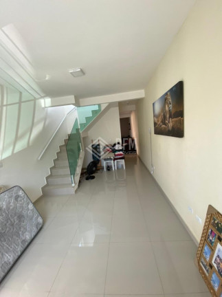 Imagem Sobrado com 3 Quartos para Alugar, 120 m² em Vila Cintra - Mogi Das Cruzes Imagem Sobrado com 3 Quartos para Alugar, 120 m² em Vila Cintra - Mogi Das Cruzes