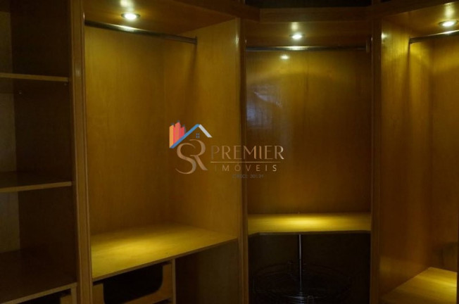 Imagem Casa com 4 Quartos à Venda, 320 m² em Córrego Grande - Florianópolis