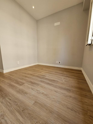 Imagem Apartamento com 3 Quartos à Venda, 75 m² em Botafogo - Rio De Janeiro Imagem Apartamento com 3 Quartos à Venda, 75 m² em Botafogo - Rio De Janeiro