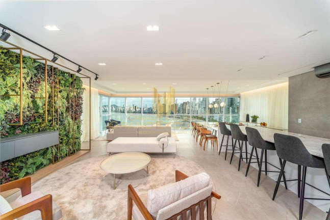 Imagem Apartamento com 4 Quartos à Venda, 283 m² em Centro - Balneário Camboriú Imagem Apartamento com 4 Quartos à Venda, 283 m² em Centro - Balneário Camboriú