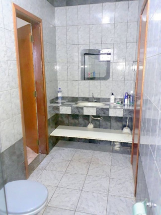 Imagem Casa com 4 Quartos para Alugar, 480 m² em Santa Maria - Uberaba Imagem Casa com 4 Quartos para Alugar, 480 m² em Santa Maria - Uberaba