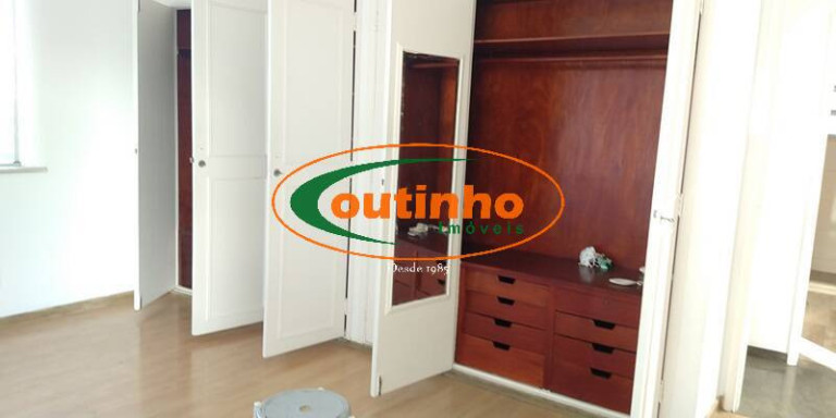 Imagem Apartamento com 5 Quartos à Venda, 294 m² em Tijuca - Rio De Janeiro Imagem Apartamento com 5 Quartos à Venda, 294 m² em Tijuca - Rio De Janeiro