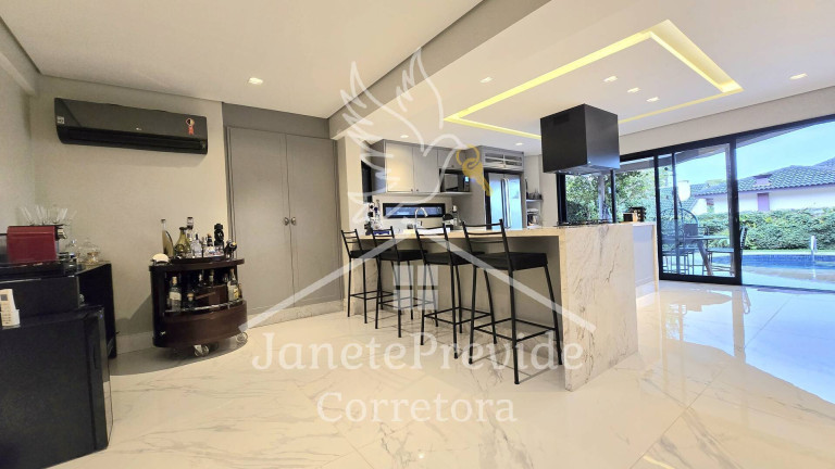 Imagem Casa de Condomínio com 3 Quartos à Venda, 260 m² em Alphaville - Santana De Parnaíba Imagem Casa de Condomínio com 3 Quartos à Venda, 260 m² em Alphaville - Santana De Parnaíba