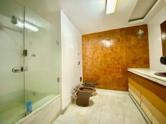 Imagem Apartamento com 5 Quartos à Venda, em Icaraí - Niterói Imagem Apartamento com 5 Quartos à Venda, em Icaraí - Niterói