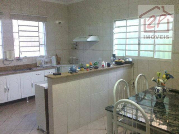 Imagem Casa com 3 Quartos à Venda, 276 m² em Parque Martim Cecerê - São José Dos Campos Imagem Casa com 3 Quartos à Venda, 276 m² em Parque Martim Cecerê - São José Dos Campos