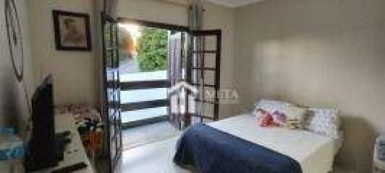 Imagem Imóvel com 3 Quartos à Venda, 228 m² em Alpes Da Cantareira - Mairiporã