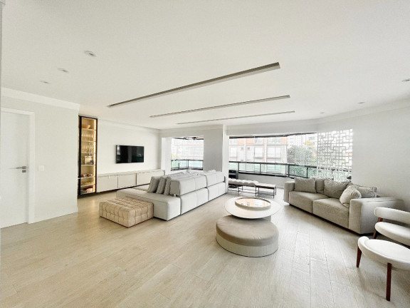 Imagem Apartamento com 3 Quartos à Venda, 192 m² em Aclimação - São Paulo