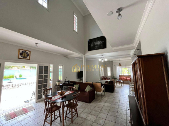 Imagem Sobrado com 7 Quartos à Venda, 458 m² em Mar Verde - Caraguatatuba