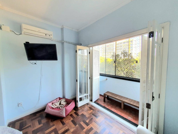 Imagem Apartamento com 3 Quartos à Venda, 87 m² em Bom Fim - Porto Alegre Imagem Apartamento com 3 Quartos à Venda, 87 m² em Bom Fim - Porto Alegre