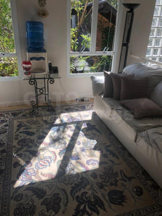 Imagem Casa com 4 Quartos à Venda, 300 m² em Alphaville - Santana De Parnaíba Imagem Casa com 4 Quartos à Venda, 300 m² em Alphaville - Santana De Parnaíba