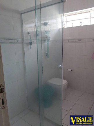 Imagem Casa com 3 Quartos à Venda, 313 m² em Centro - Jacareí Imagem Casa com 3 Quartos à Venda, 313 m² em Centro - Jacareí