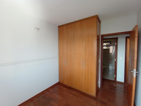Imagem Apartamento com 3 Quartos à Venda, 85 m² em Centro - Marília