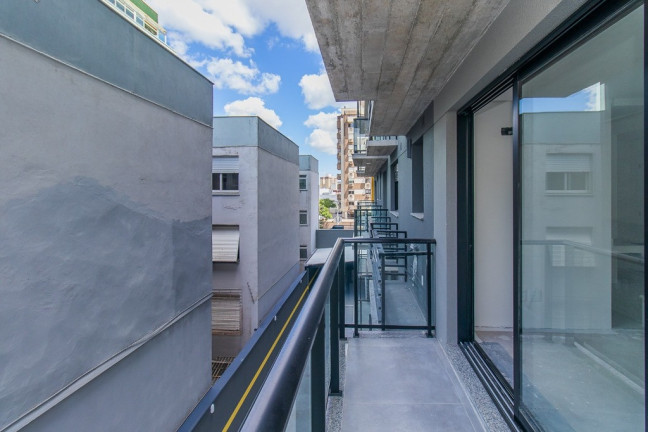 Imagem Apartamento com 2 Quartos à Venda, 75 m² em Menino Deus - Porto Alegre Imagem Apartamento com 2 Quartos à Venda, 75 m² em Menino Deus - Porto Alegre