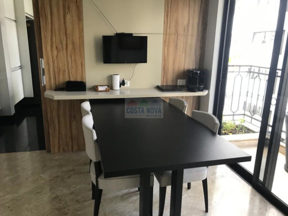 Imagem Apartamento com 3 Quartos à Venda, 300 m²