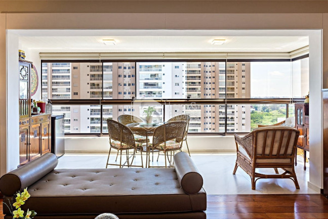 Imagem Apartamento com 4 Quartos à Venda, 195 m² em Morumbi - São Paulo Imagem Apartamento com 4 Quartos à Venda, 195 m² em Morumbi - São Paulo