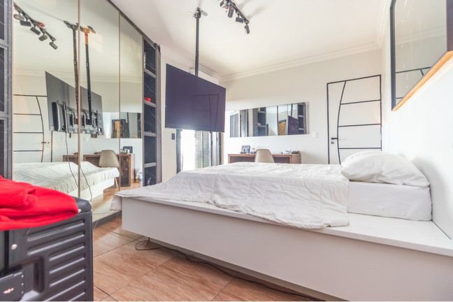 Imagem Imóvel com 3 Quartos à Venda, 700 m² em Utinga - Santo André Imagem Imóvel com 3 Quartos à Venda, 700 m² em Utinga - Santo André
