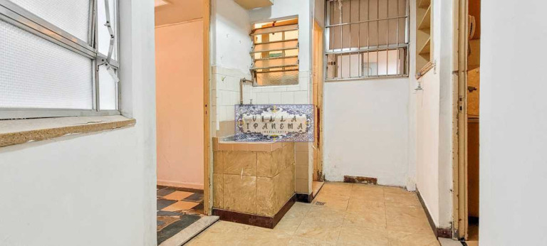 Imagem Apartamento com 3 Quartos à Venda, 128 m² em Leme - Rio De Janeiro Imagem Apartamento com 3 Quartos à Venda, 128 m² em Leme - Rio De Janeiro