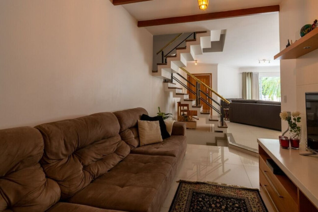 Imagem Casa com 3 Quartos à Venda, 300 m² em Jardim Virginia Bianca - São Paulo