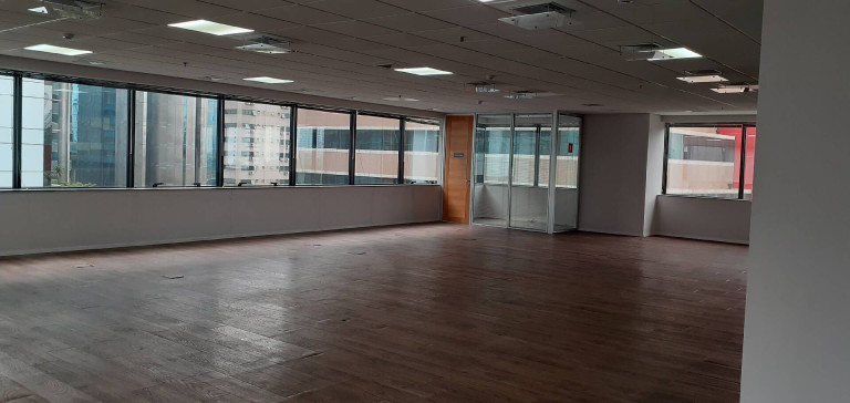 Imagem Sala Comercial para Alugar, 589 m² em Cidade Monções - São Paulo