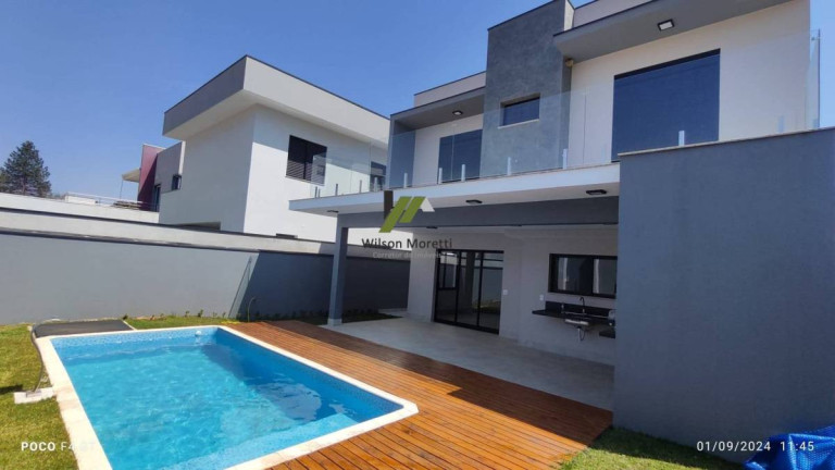 Imagem Casa de Condomínio com 3 Quartos à Venda, 240 m²