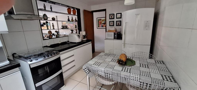 Imagem Casa com 5 Quartos à Venda, 10 m² em Poço - Recife Imagem Casa com 5 Quartos à Venda, 10 m² em Poço - Recife