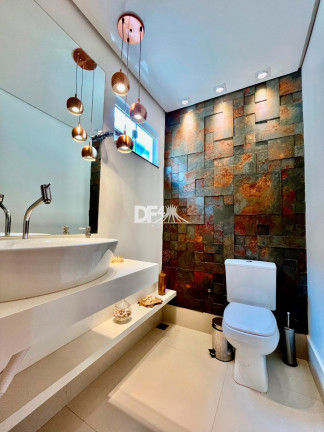 Imagem Casa com 4 Quartos à Venda, 300 m² em Setor Habitacional Vicente Pires - Brasília Imagem Casa com 4 Quartos à Venda, 300 m² em Setor Habitacional Vicente Pires - Brasília