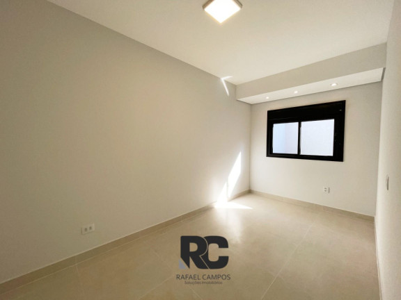 Imagem Casa com 4 Quartos à Venda, 125 m² em Vila Oliveira - Mogi Das Cruzes Imagem Casa com 4 Quartos à Venda, 125 m² em Vila Oliveira - Mogi Das Cruzes