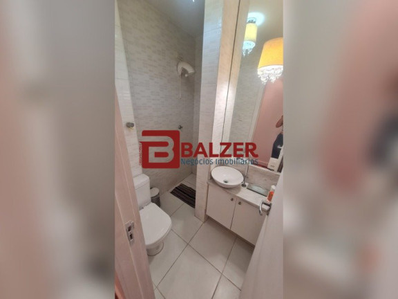 Imagem Apartamento com 1 Quarto à Venda, 41 m² em Centro - Florianópolis Imagem Apartamento com 1 Quarto à Venda, 41 m² em Centro - Florianópolis