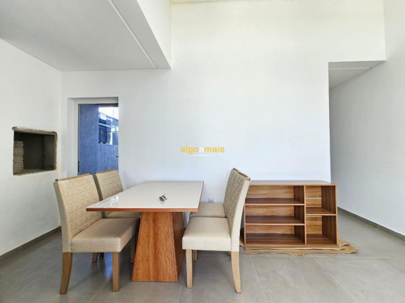 Imagem Casa com 2 Quartos à Venda, 75 m² em Rainha Do Mar - Xangri-lá Imagem Casa com 2 Quartos à Venda, 75 m² em Rainha Do Mar - Xangri-lá