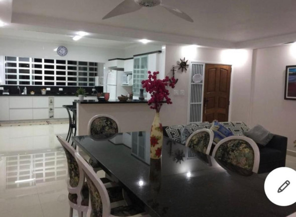 Imagem Apartamento com 4 Quartos à Venda, 180 m² em Pitangueiras - Guarujá Imagem Apartamento com 4 Quartos à Venda, 180 m² em Pitangueiras - Guarujá