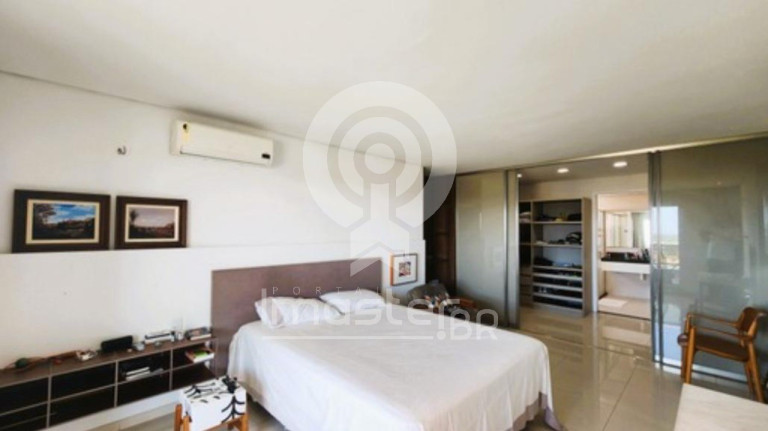 Imagem Apartamento com 3 Quartos à Venda, 248 m² em Guararapes - Fortaleza