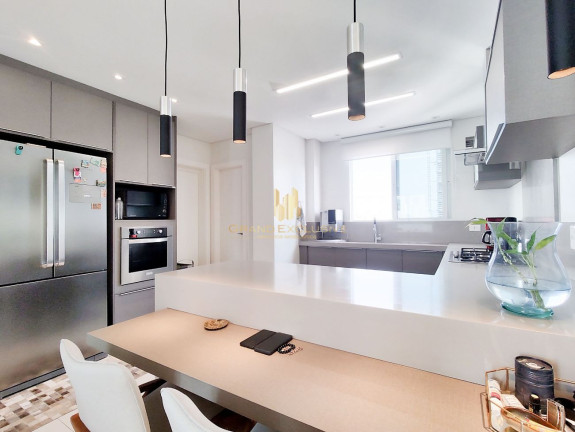 Imagem Apartamento com 4 Quartos à Venda, 158 m² em Pioneiros - Balneário Camboriú Imagem Apartamento com 4 Quartos à Venda, 158 m² em Pioneiros - Balneário Camboriú