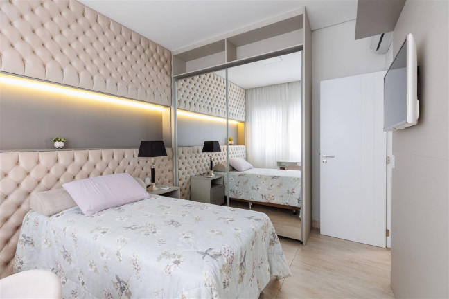 Imagem Casa com 4 Quartos à Venda, 450 m² em Camboriú Imagem Casa com 4 Quartos à Venda, 450 m² em Camboriú