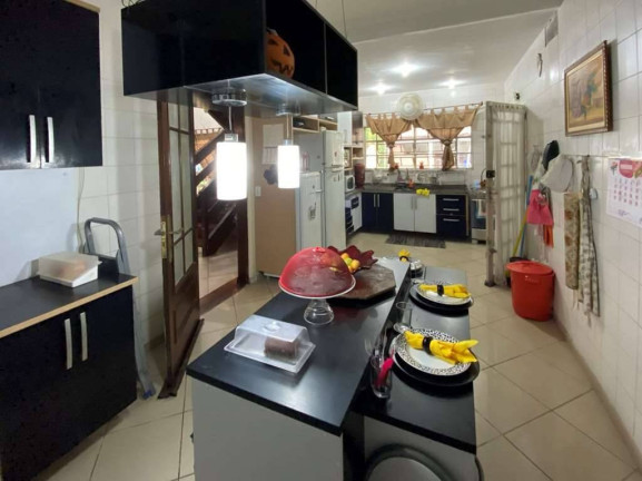 Imagem Casa de Condomínio com 4 Quartos à Venda, 780 m² em Chácara Dos Junqueiras - Carapicuíba Imagem Casa de Condomínio com 4 Quartos à Venda, 780 m² em Chácara Dos Junqueiras - Carapicuíba