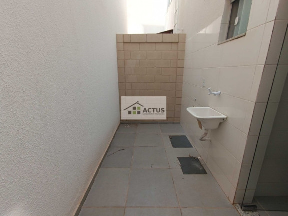 Imagem Casa com 2 Quartos à Venda, 74 m² em Santa Rita - Ibirité