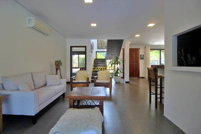 Imagem Casa de Condomínio com 4 Quartos à Venda, 240 m² em Zona Nova - Capão Da Canoa Imagem Casa de Condomínio com 4 Quartos à Venda, 240 m² em Zona Nova - Capão Da Canoa