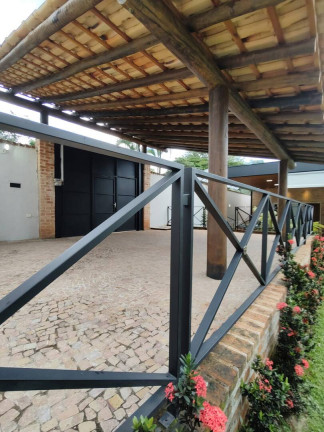 Imagem Chácara com 3 Quartos à Venda, 700 m² em São João Da Boa Vista Imagem Chácara com 3 Quartos à Venda, 700 m² em São João Da Boa Vista