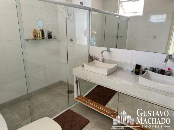 Imóvel com 3 Quartos à Venda, 276 m² em Aterrado - Volta Redonda