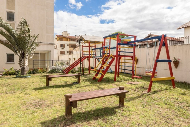 Imagem Imóvel com 2 Quartos à Venda, 49 m² em Sarandi - Porto Alegre Imagem Imóvel com 2 Quartos à Venda, 49 m² em Sarandi - Porto Alegre