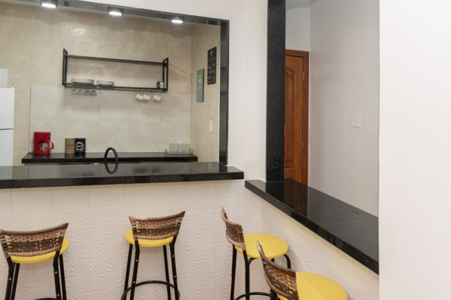 Imagem Apartamento com 2 Quartos à Venda, 54 m² em Copacabana - Rio De Janeiro Imagem Apartamento com 2 Quartos à Venda, 54 m² em Copacabana - Rio De Janeiro